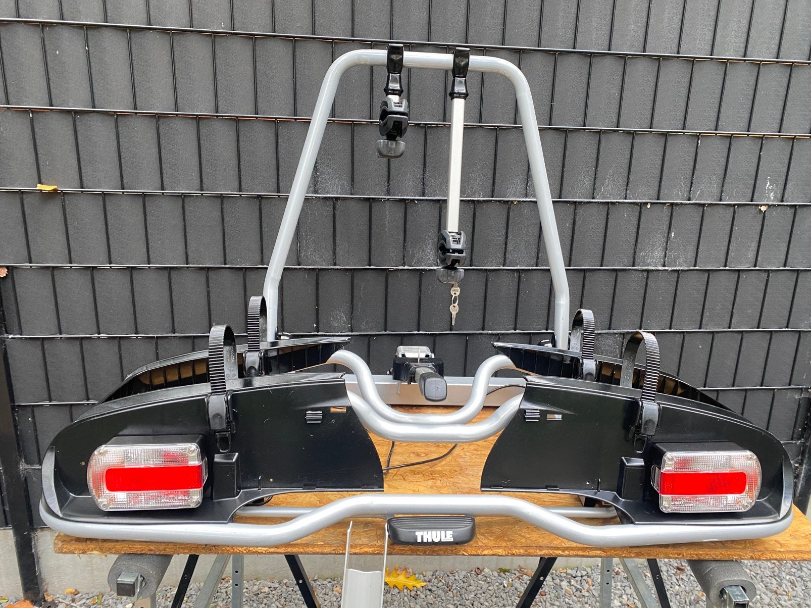 Fietsdrager Thule voor 2 zware elektrische fietsen, rijgoot,, Auto diversen, Ophalen, Zo goed als nieuw