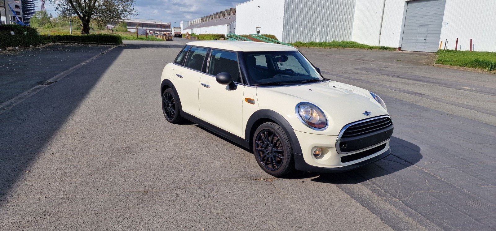 Mini One 1.2 Benzine Euro 6 2015, Autos, Mini, 75 kW, Achat, Feux de virage, Euro 6