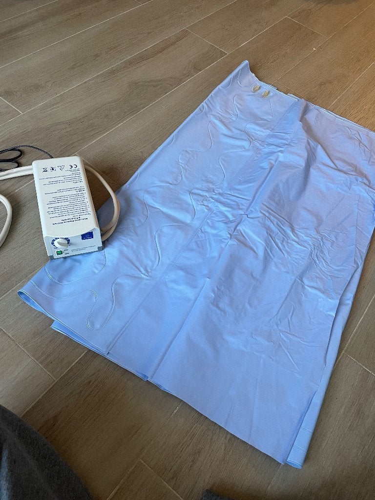 Sur matelas anti escarres, Enlèvement, Neuf