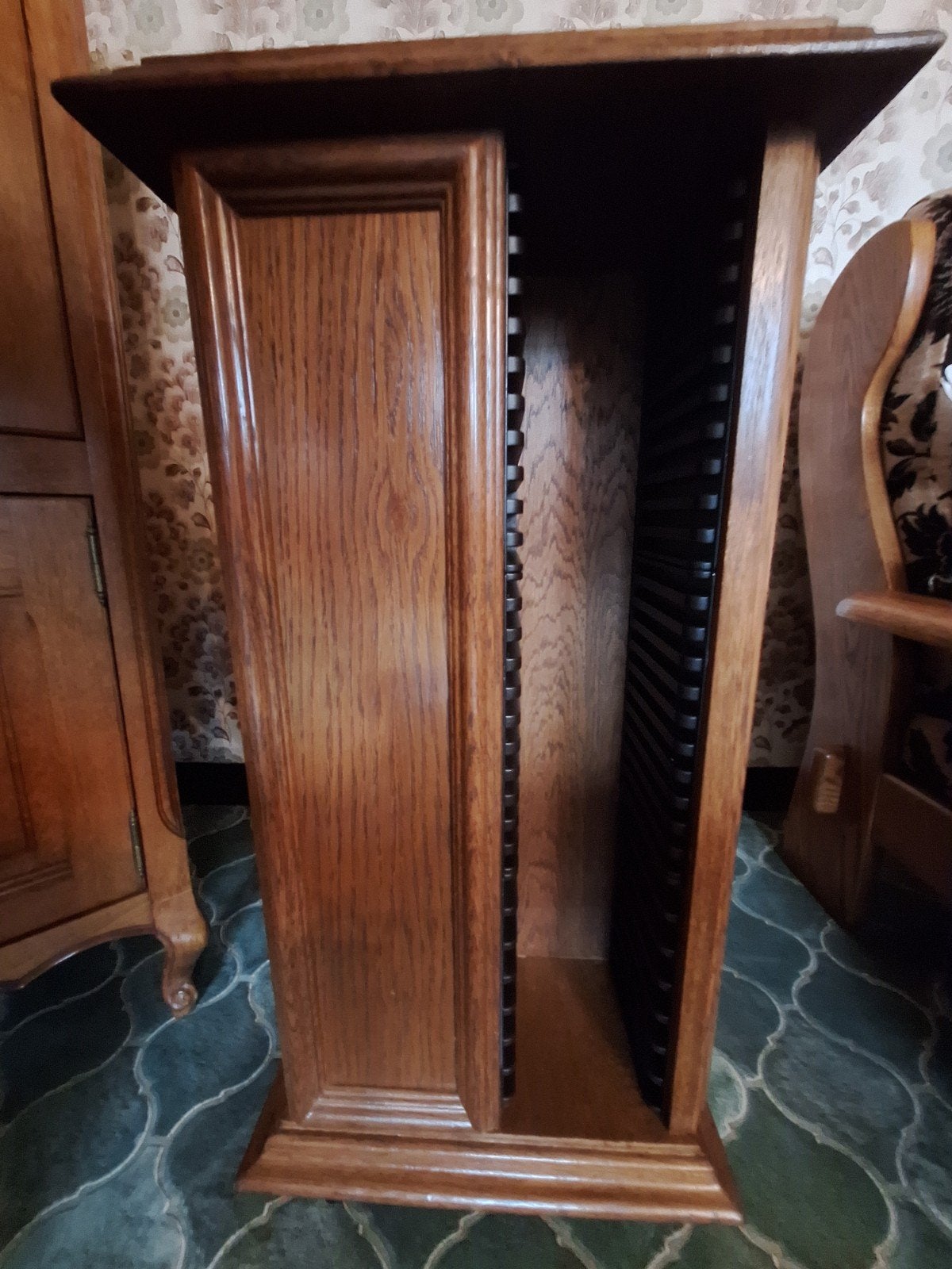 Étagère en bois pour CD, Maison & Meubles, Enlèvement, Utilisé, Bois, 150 disques ou plus