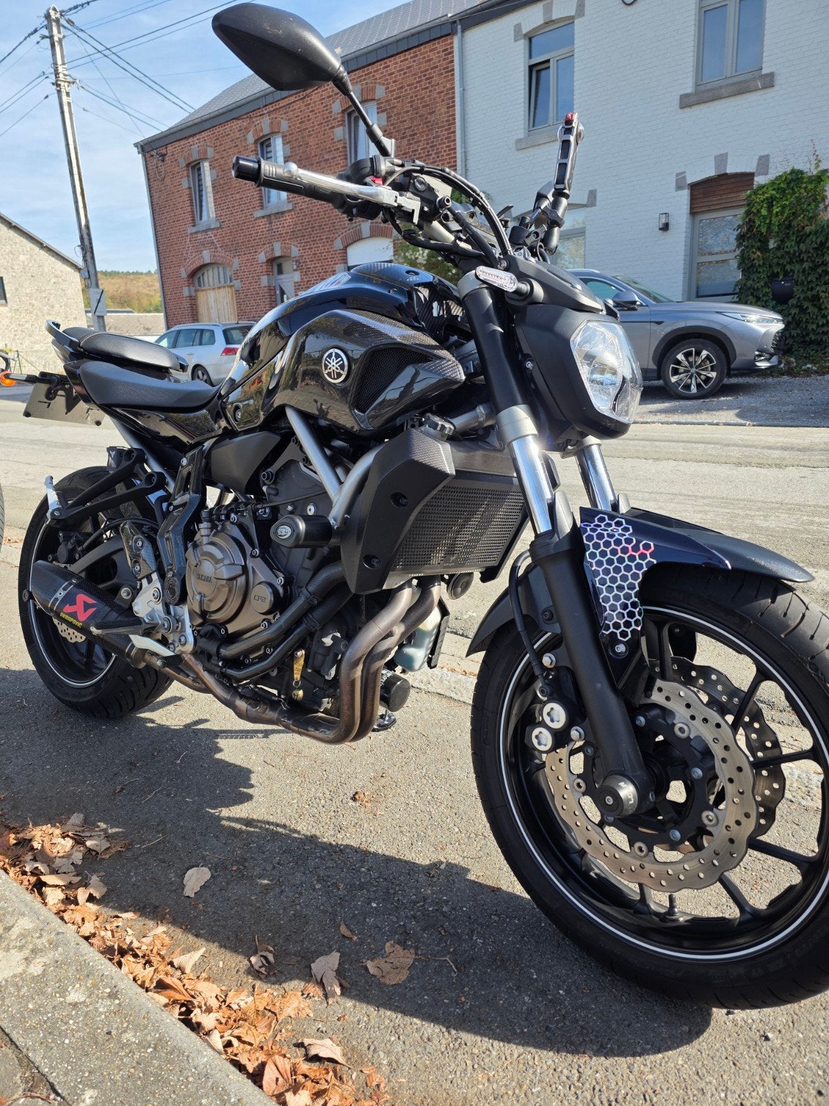 a vendre Yamaha MT07, Motos, Particulier, Poignées chauffantes