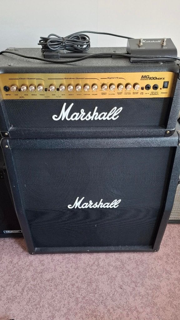 Marshall MG100HDFX 100W gitaarversterker + speakerkast, Musique & Instruments, Enlèvement, Comme neuf, Guitare, 50 à 100 watts