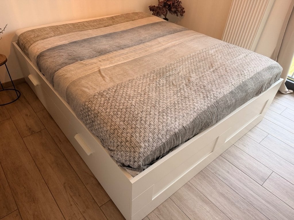 Cadre de lit IKEA BRIMNES avec tiroirs de rangement, blanc, Comme neuf, Enlèvement, 200 cm, Deux personnes