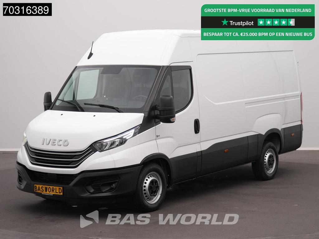 Iveco Daily 35S18 3.0L Automaat 180PK L2H2 3,5t Trekhaak LED, Auto's, Bestelwagens en Lichte vracht, Automaat, Stof, Gebruikt