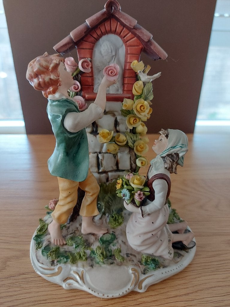 Prachtig Gesigneerd Capodimonte Beeld "Ester", Enlèvement, Classique, Pierre ou céramique, Statue