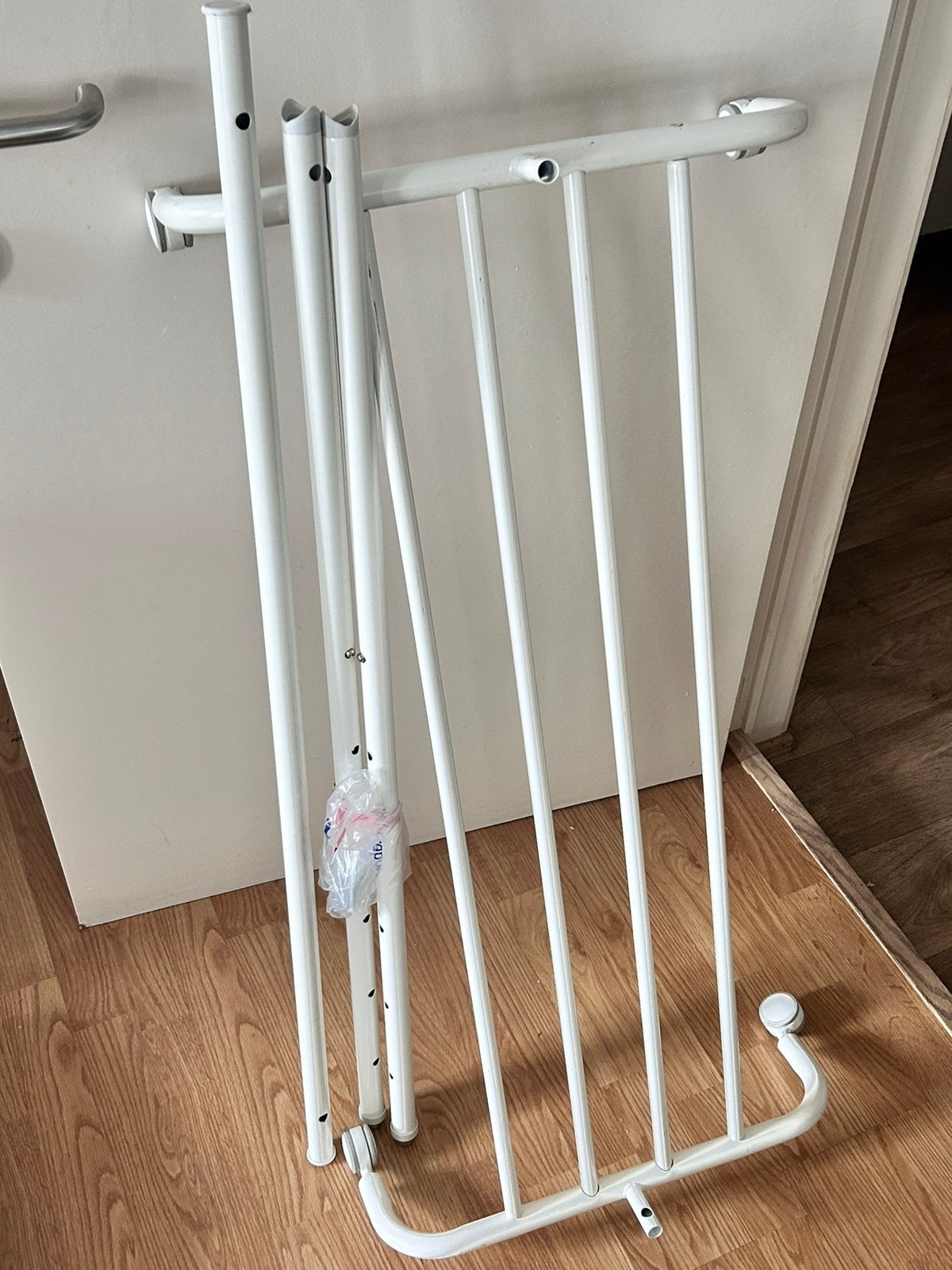 IKEA RIGGA kledingrek, Enlèvement, Comme neuf