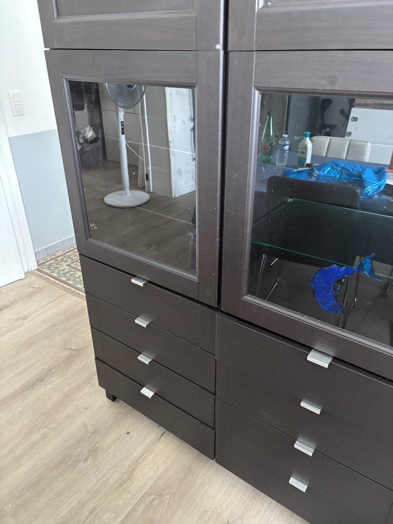 IKEA besta brun noir 120x186 cm, Teck, 25 à 50 cm, 100 à 150 cm, Utilisé