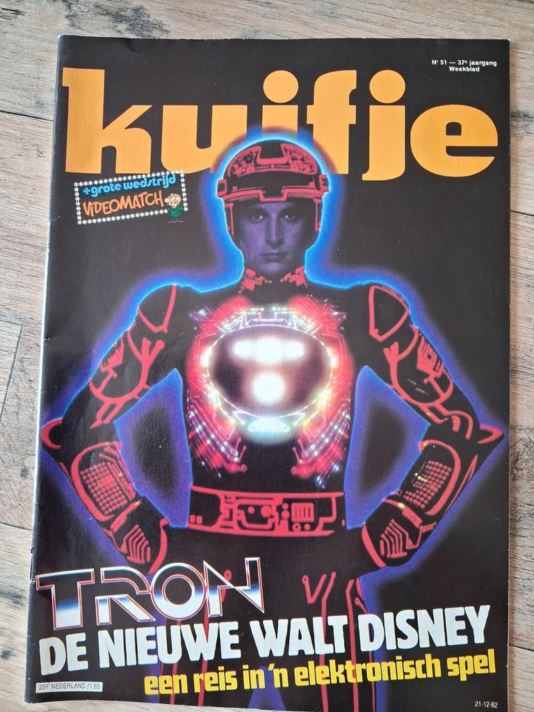 TRON , artikel kuifje magazine, Boeken, Tijdschriften en Kranten, Verzenden