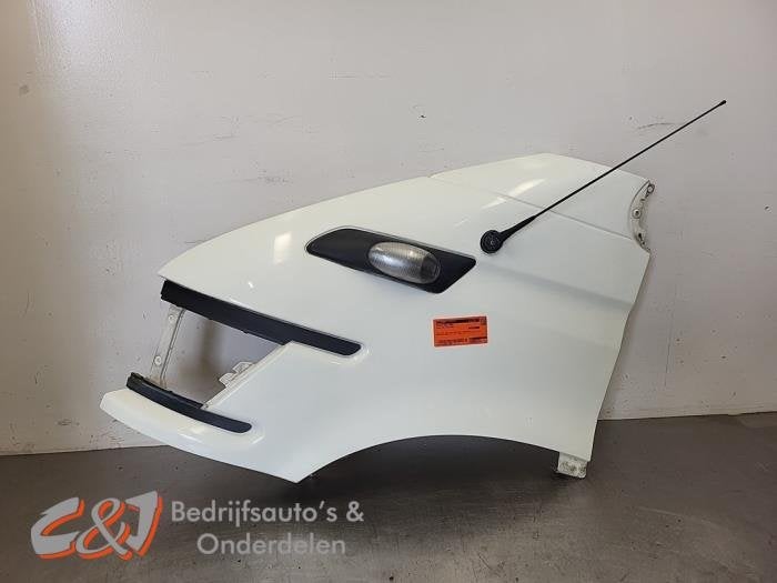 Aile avant gauche d'un Iveco Daily, Autos : Pièces & Accessoires, -, 3 mois de garantie, Utilisé, Autres marques automobiles