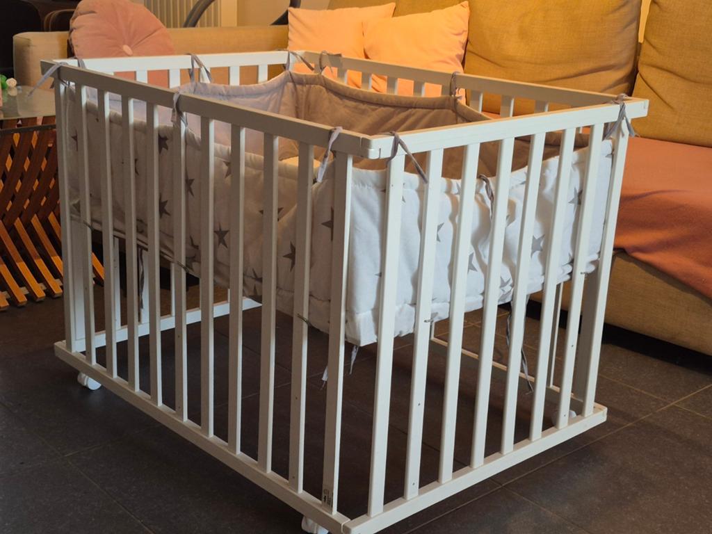 Babybox / Park + beschermrand + matras, Enfants & Bébés, Parcs, Roulettes, Enlèvement