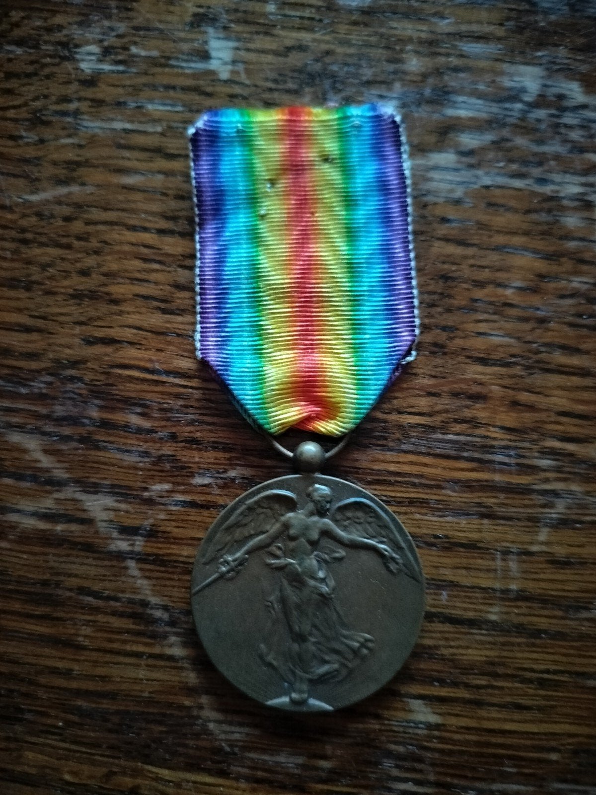 Médaille, Enlèvement