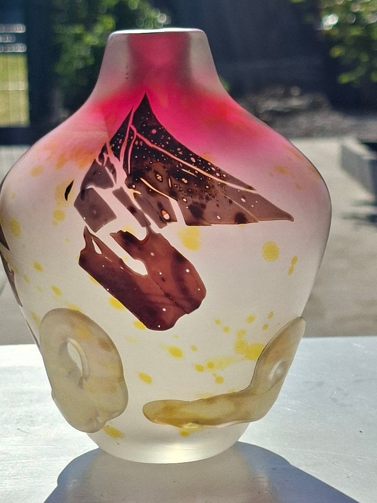 Vase signé Louis Leloup du Val saint lambert. Signé, Enlèvement