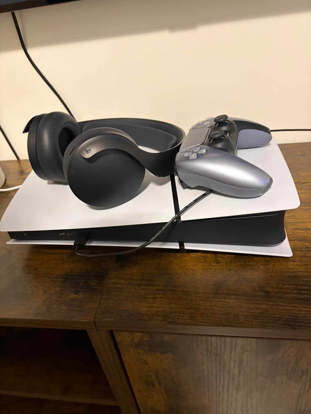 PS5 Digital Plus 2 plateaux et casque, Consoles de jeu & Jeux vidéo, Consoles de jeu | Sony PlayStation 5, Enlèvement, Comme neuf
