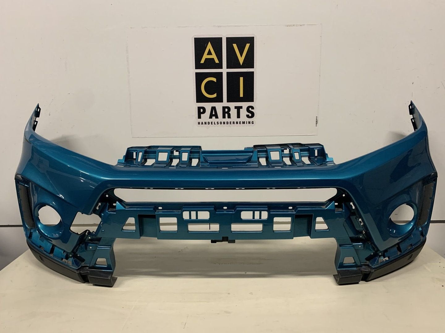 Suzuki Vitara III facelift voorbumper bumper 7171186R, Gebruikt, -, Voor, -