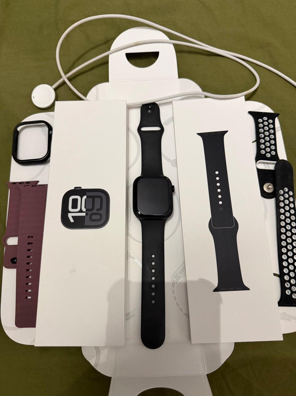 Apple Watch Series 10 46mm GPS – Jet Black + Extra Bandjes, Zwart, IOS, Ophalen of Verzenden, Zo goed als nieuw