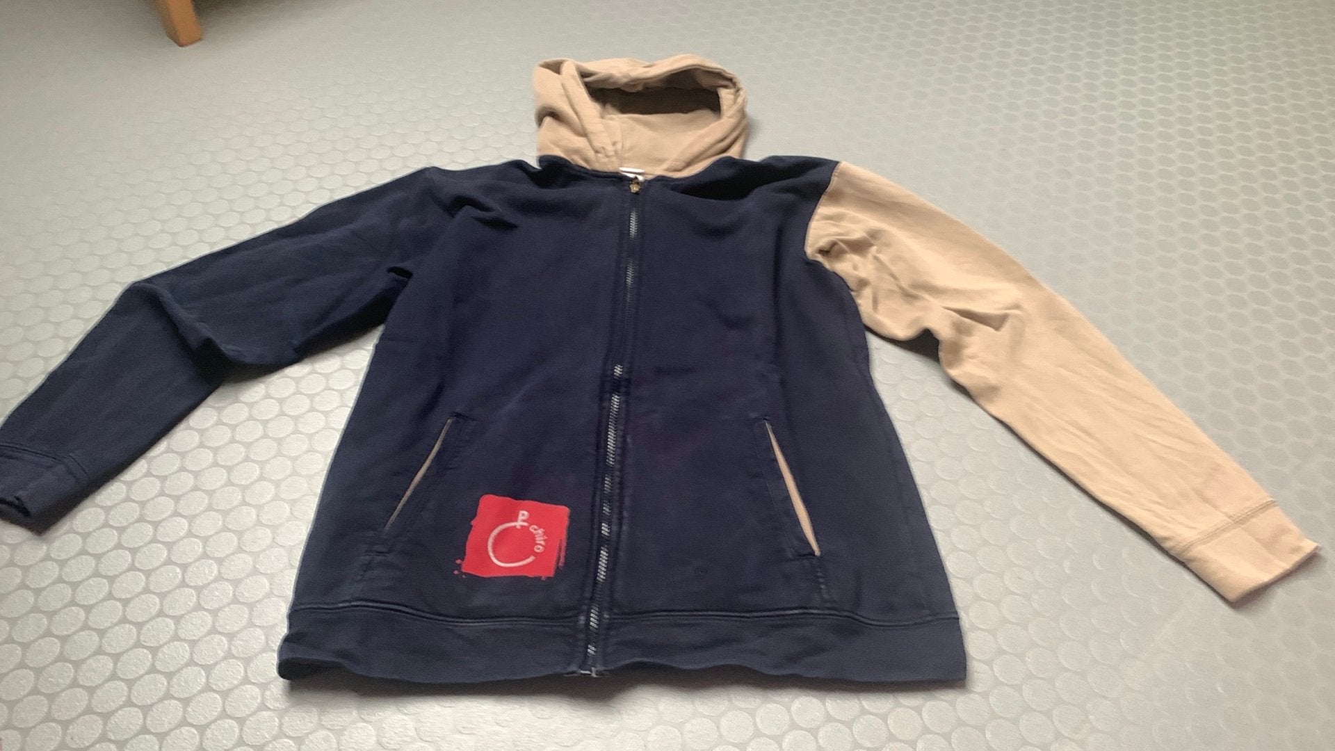 Chirohoodie volwassene maat 38, Hobby en Vrije tijd, Overige Hobby en Vrije tijd, Ophalen of Verzenden, Gebruikt