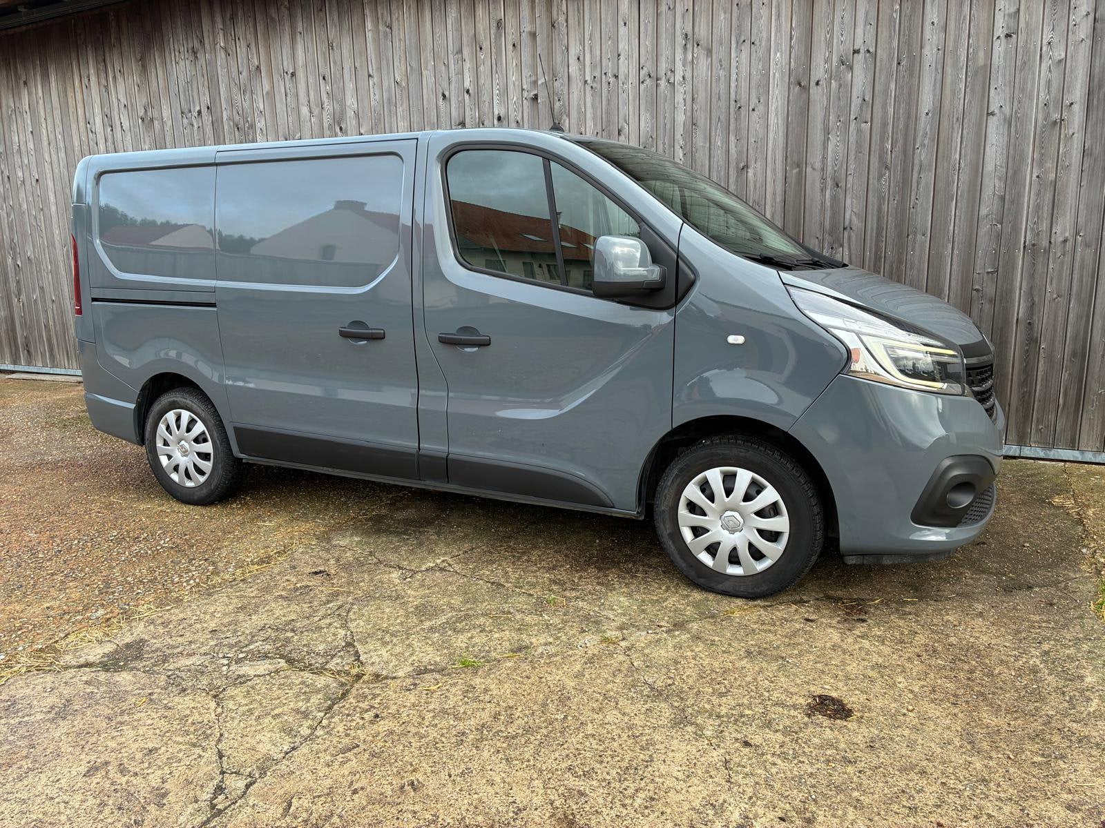 Renault Trafic, Argent ou Gris, Achat, 3 places, Renault