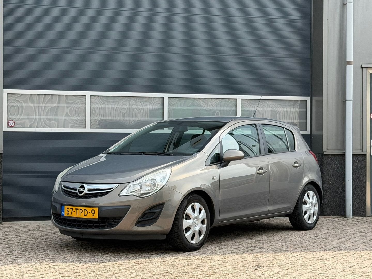 Opel Corsa 1.2-16V Edition bj.2012 Autom|Airco|5 Drs|Nap., Autos, Achat, Carnet d'entretien, Automatique, Brun