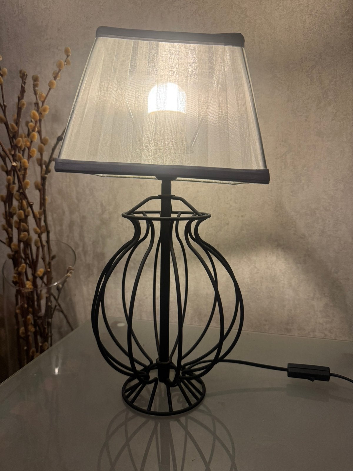 Zwarte metalen taffellamp, Gebruikt, 32 cm, Ophalen of Verzenden, Zwart