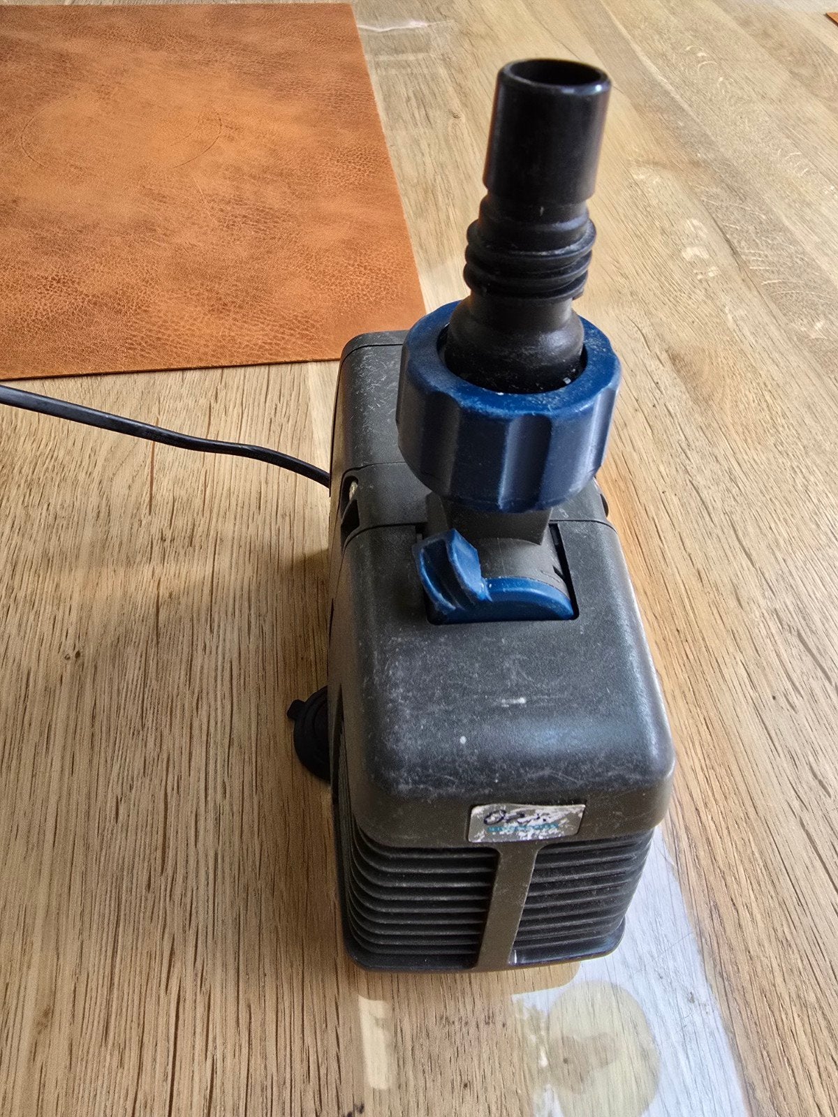 oase 5000l aquariumpomp, Dieren en Toebehoren, Ophalen, Pomp, Oase, Zo goed als nieuw