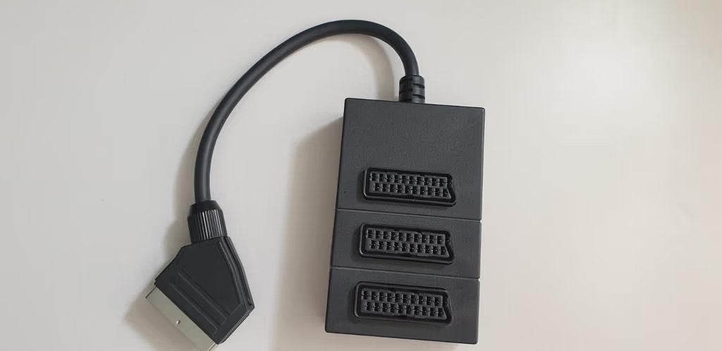scart splitter, Enlèvement, Comme neuf