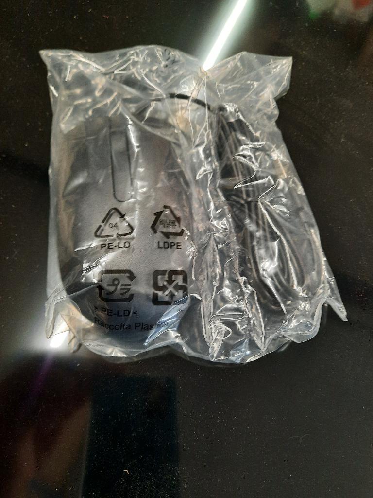 DELL USB MUIZEN NIEUW, Computers en Software, Muizen, Rechtshandig, Muis, Nieuw, Ophalen of Verzenden