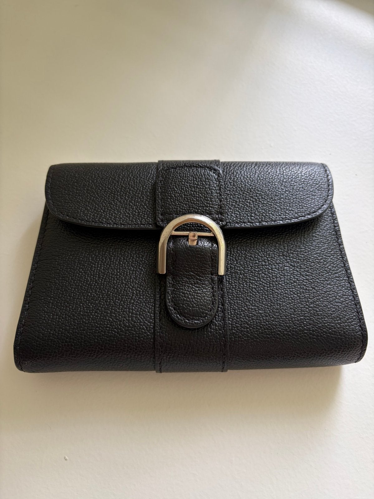 Delvaux Brillant Compact Wallet, Ophalen, Zo goed als nieuw, Zwart, Leder