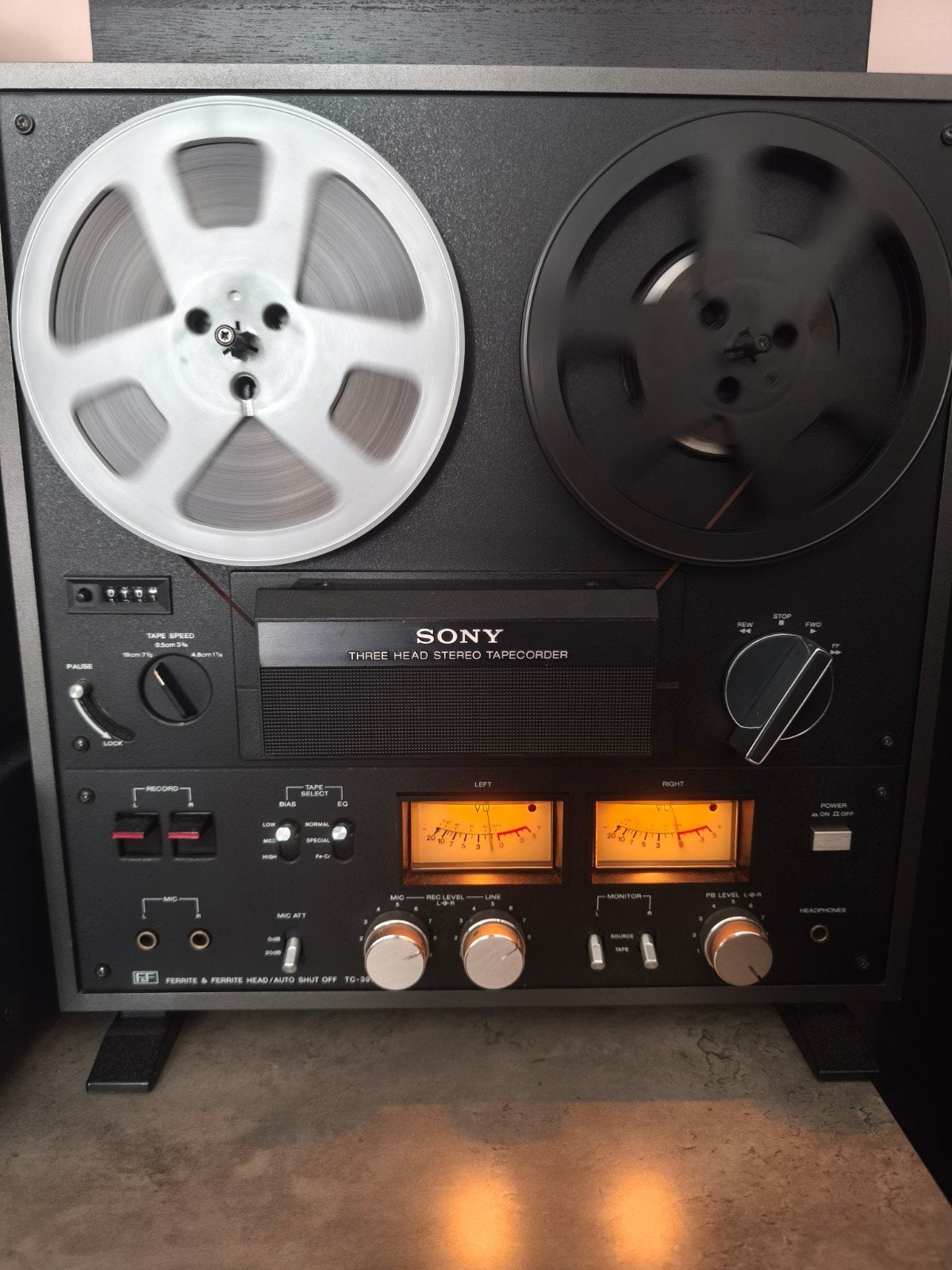 Sony Tc 399