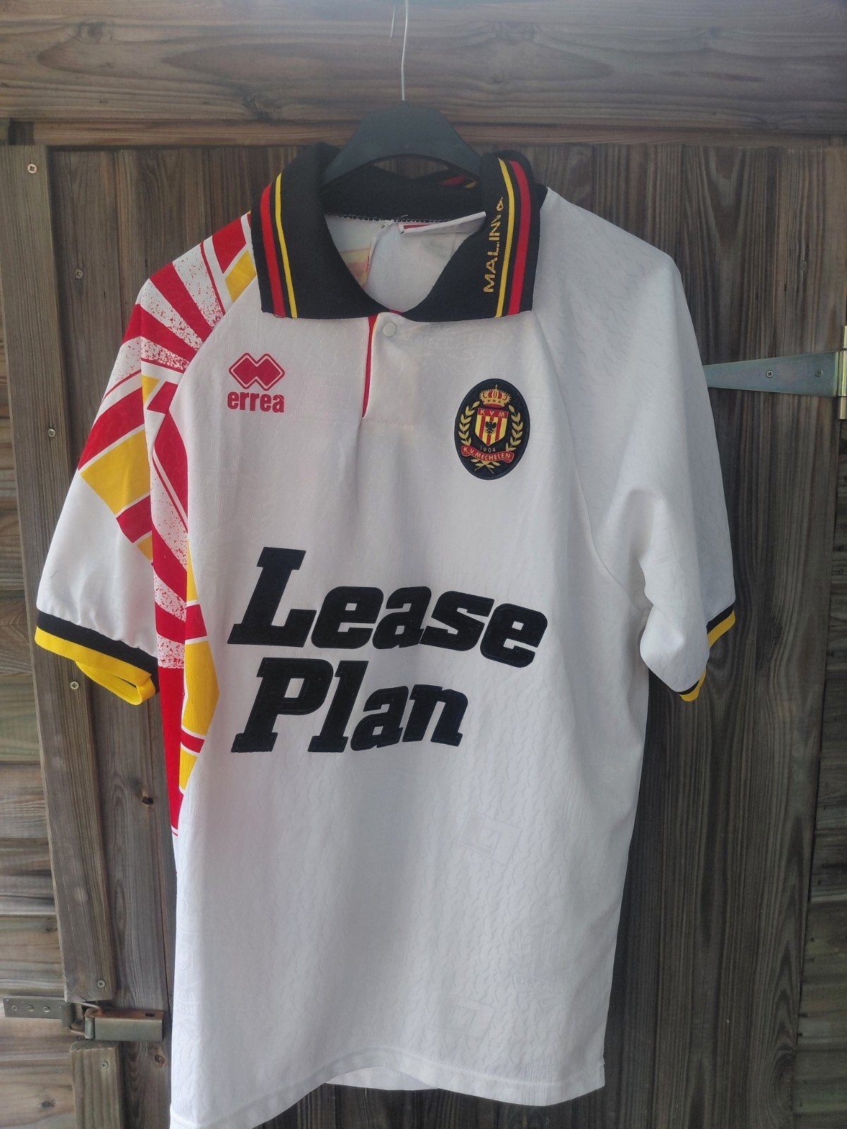 Kv mechelen ´94-'95, Collections, Enlèvement