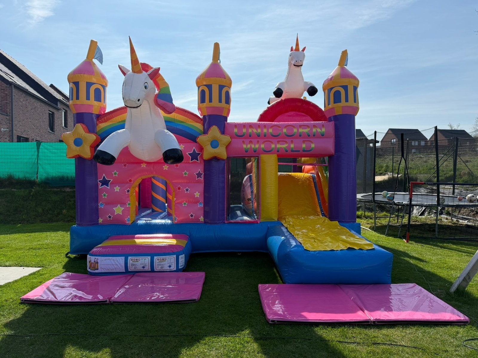 Château Gonflable, licorne, Tickets en Kaartjes, Recreatie | Pretparken en Attractieparken