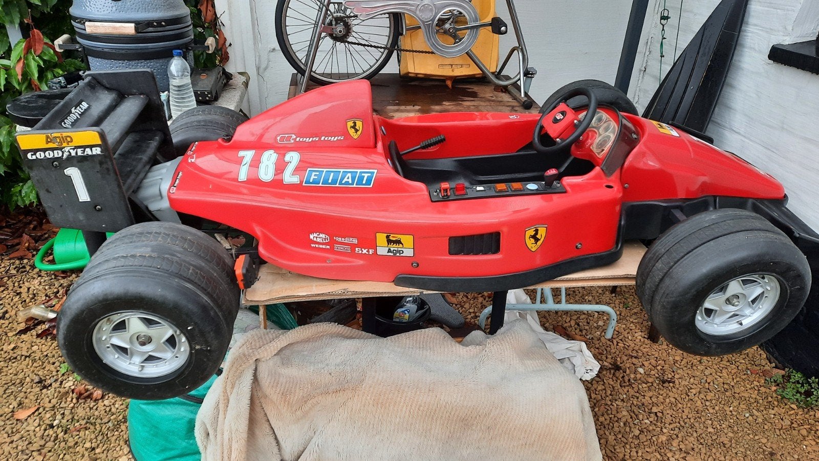 FERRARI TRAPAUTO F1  ELECTRIC MOTOR UIT ITALIË. ORGINEEL., Antiek en Kunst, Ophalen