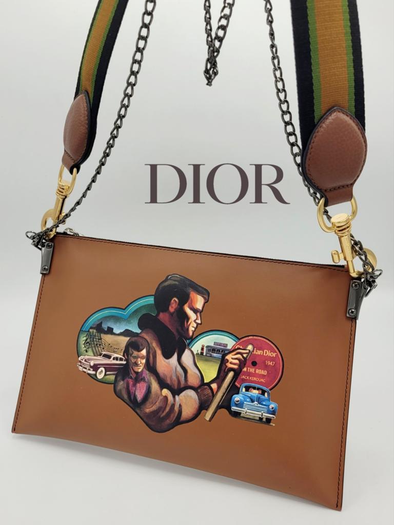 Dior Limited Edition 2022 'On The Road'
Jack Kerouac NIEUW!, Ophalen of Verzenden, Nieuw, Bruin, Schoudertasje