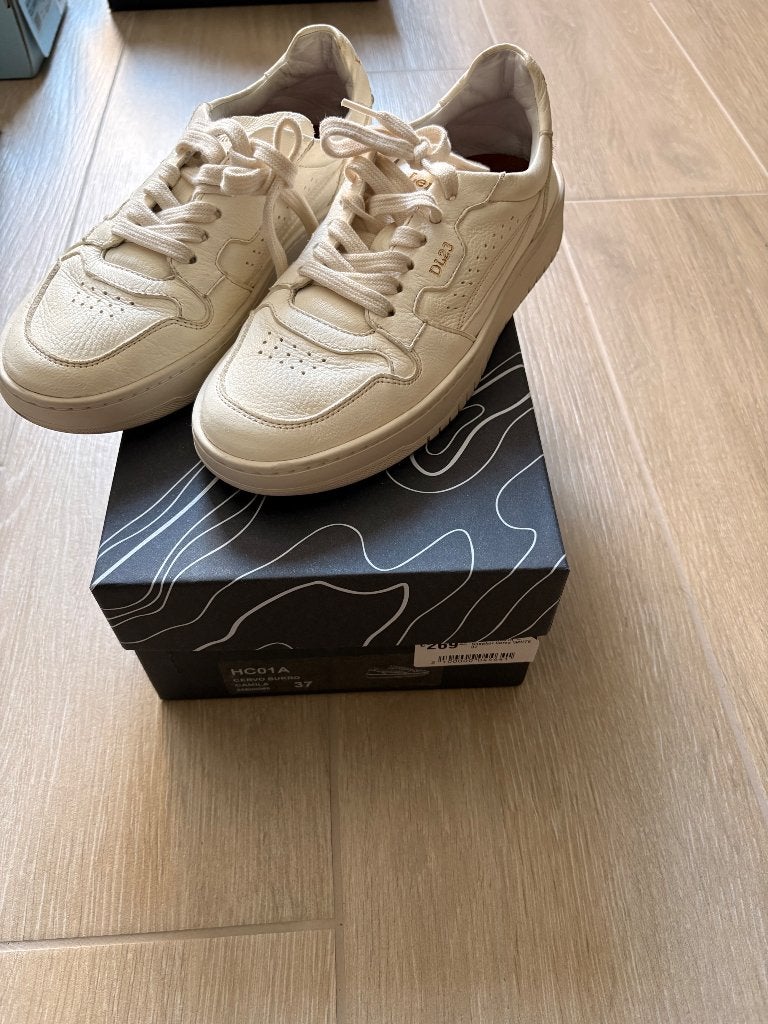 Lemargo sneakers maat 37, Ophalen of Verzenden, Zo goed als nieuw, Sneakers