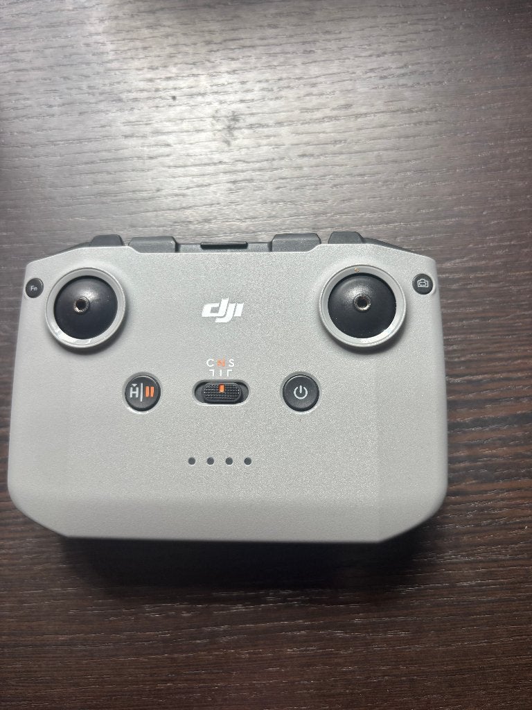 DJI Neo 2 complet + RC-N3, TV, Hi-fi & Vidéo, Drones, Comme neuf, Drone avec caméra, Qualité standard, DJI, Moins de 250 g, 15 à 30 minutes