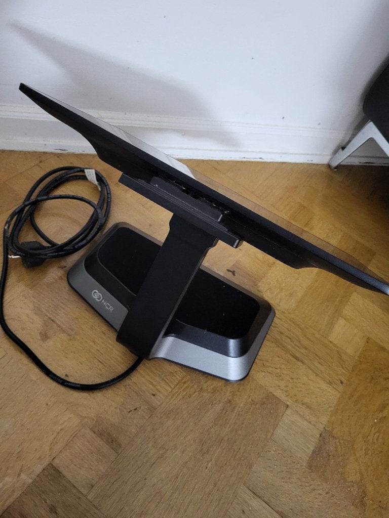 Borne POS CX7 NCR, Informatique & Logiciels, Intel, Enlèvement, Utilisé, SSD