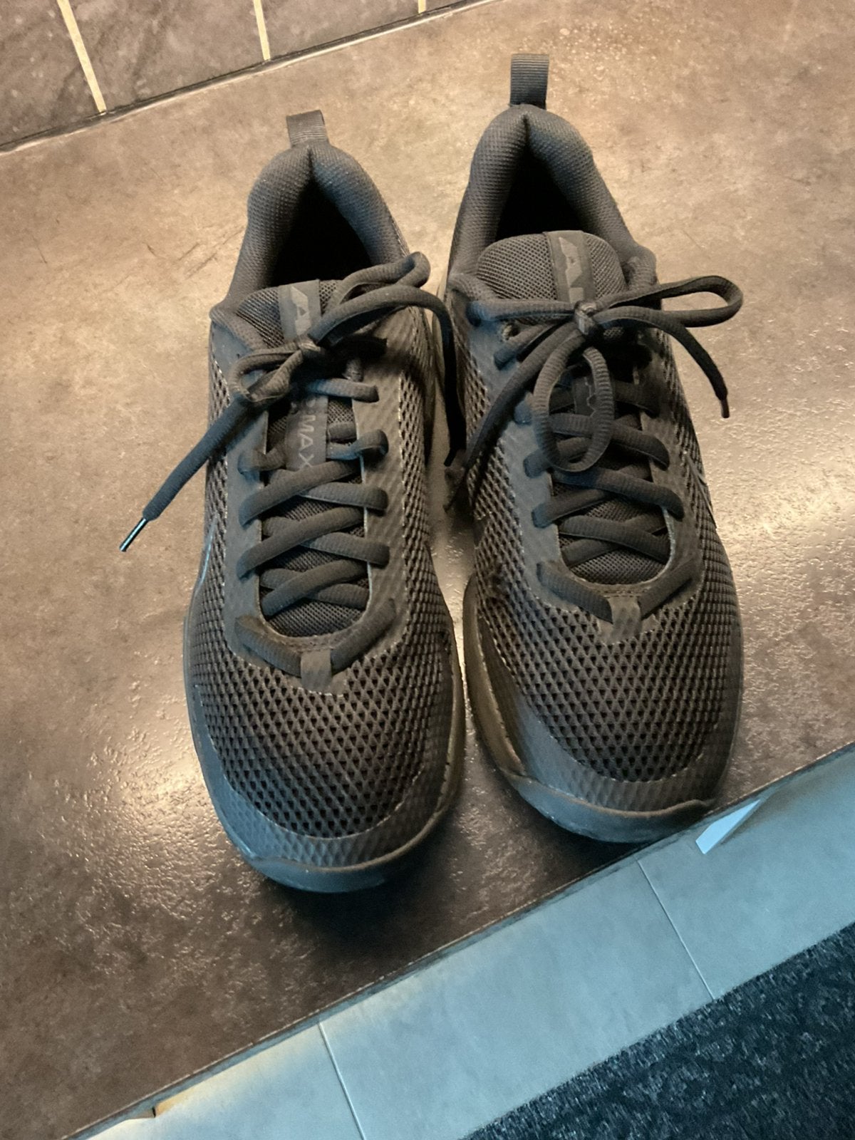 Sportschoen Nike Airmax, Ophalen, Zo goed als nieuw, Overige sporten, Nike
