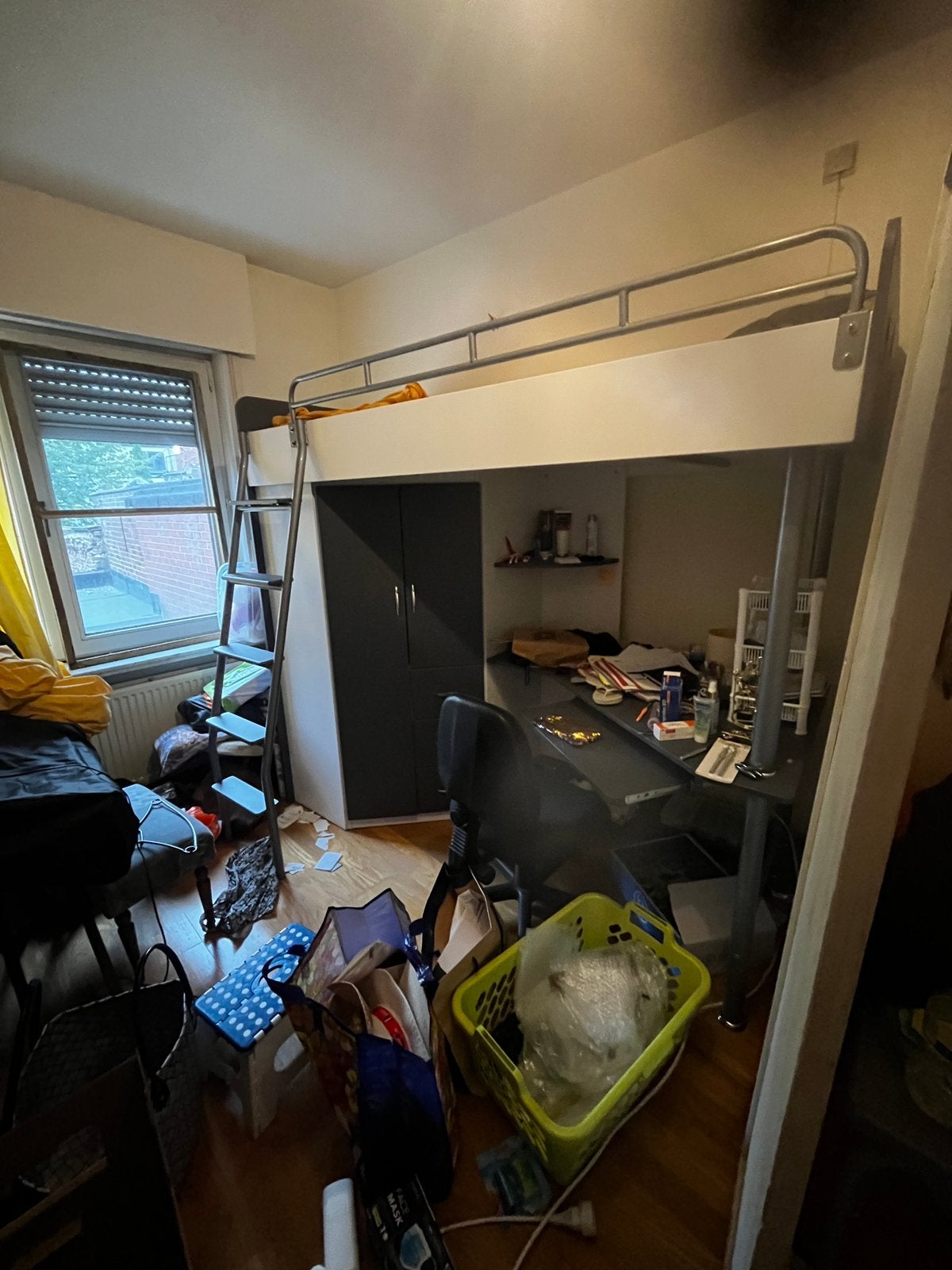 Alles te koop Oudenaarde - zaterdagnamiddag 26/9, Ophalen, Zo goed als nieuw, Stapelbed