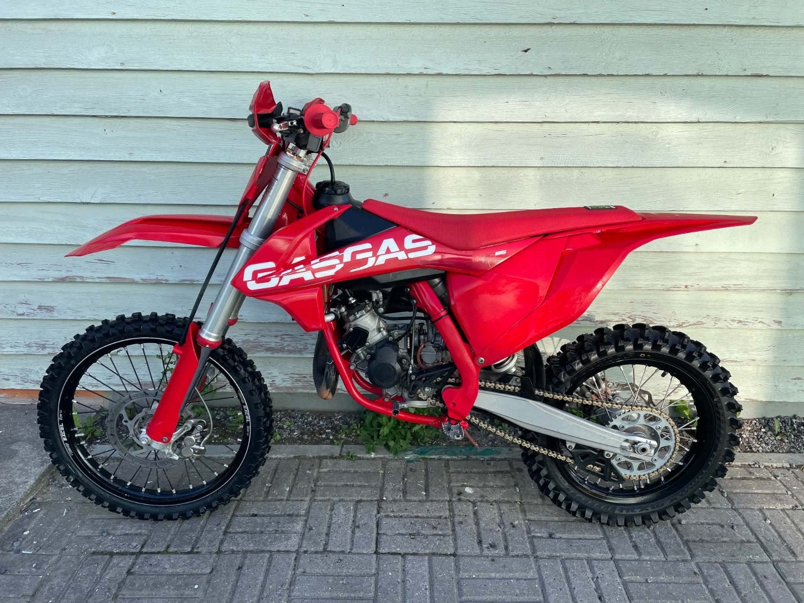 GasGas MC 85cc 2024 - K-Tech voorvork, Doma uitlaat, Enlèvement