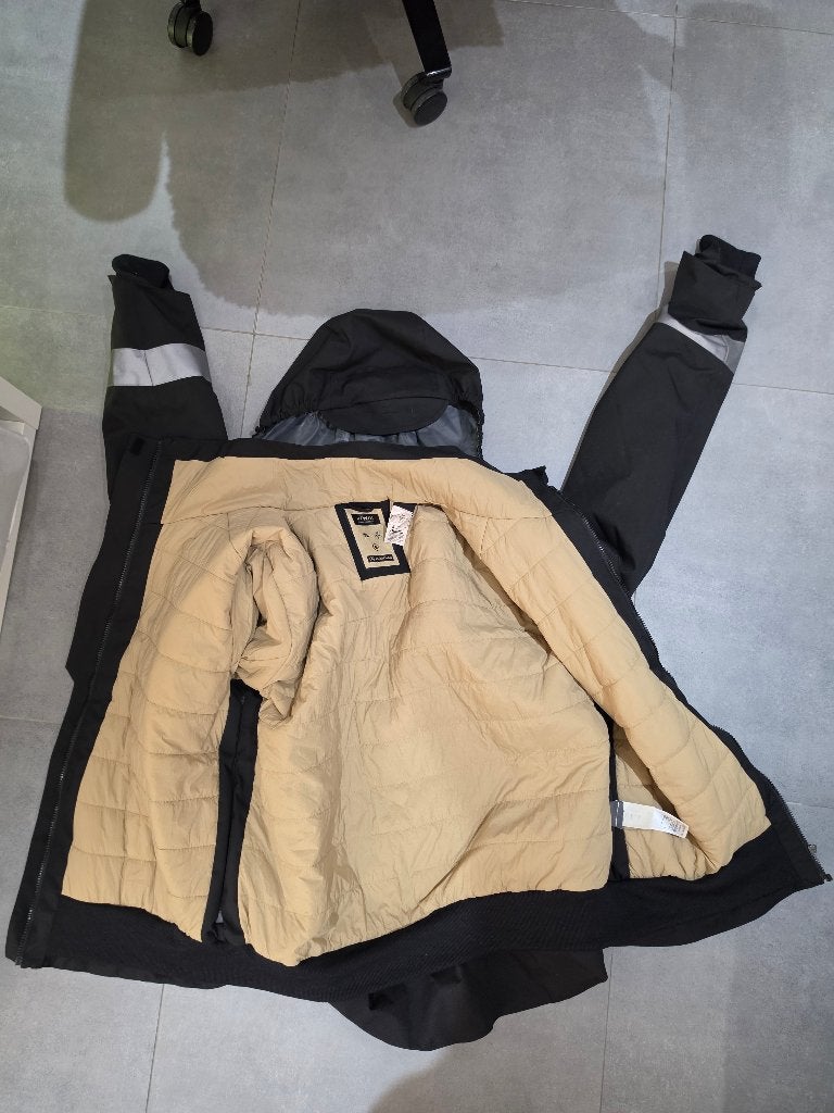 Veste vélo hiver/pluie BTWIN 540 Homme, Vêtements | Hommes, Vêtements de sports d'hiver, Autres types, Comme neuf, Btwin, Enlèvement