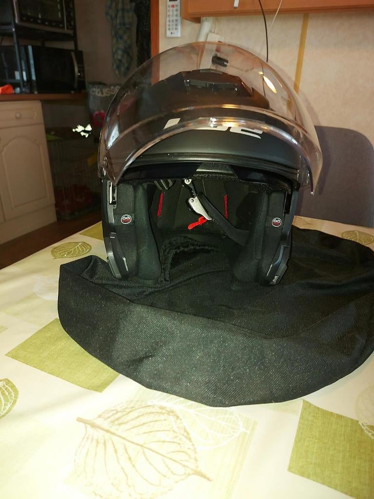 Casque LS2, Enlèvement, L