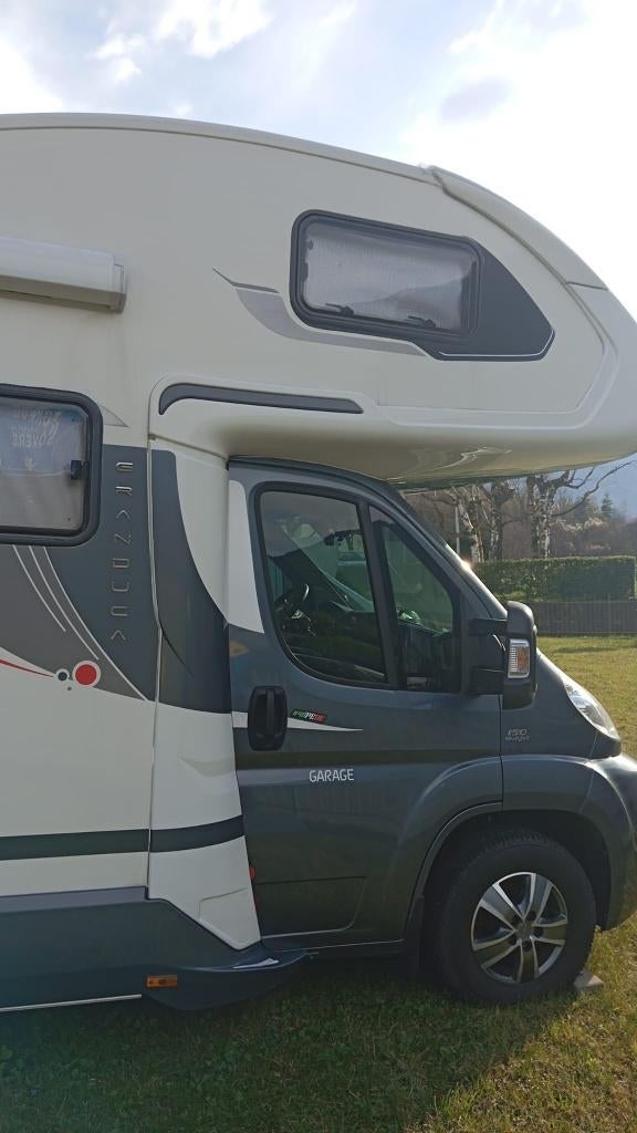 Roller Team Magnifico – prêt à partir, full options, Jusqu'à 5, Fiat, Boîte manuelle, Particulier