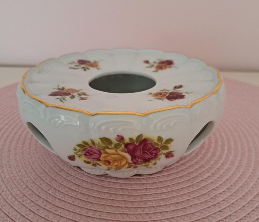 Royal albert look, Antiek en Kunst, Antiek | Servies los, Ophalen of Verzenden