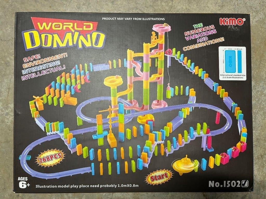World Domino spel, Kinderen en Baby's, Ophalen of Verzenden, Zo goed als nieuw