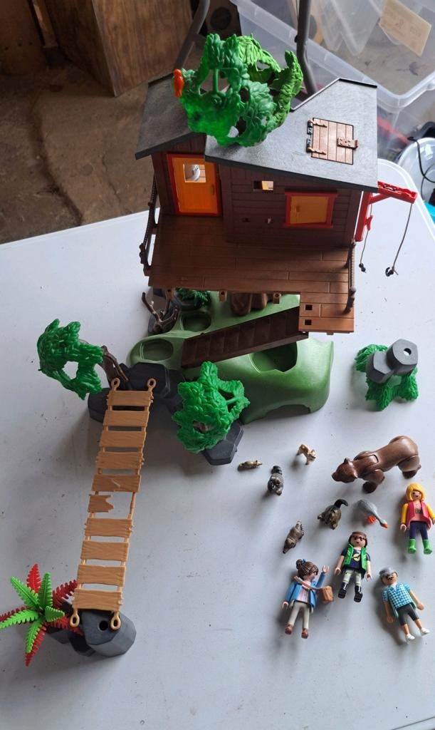 Playmobil cabane arbre nature, Enlèvement