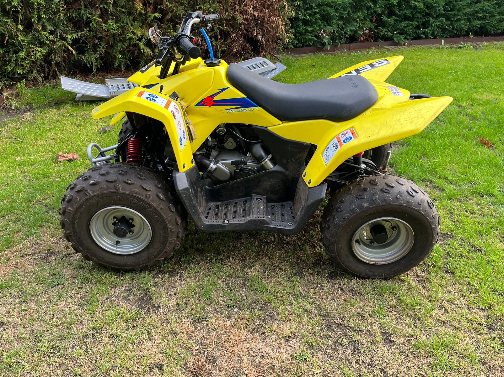 Suzuki LTZ-90
