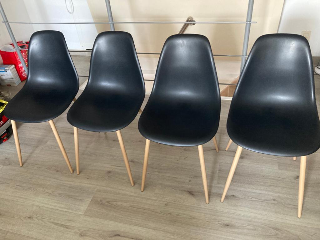 Eetkamerstoelen., Huis en Inrichting, Stoelen, Ophalen, Zo goed als nieuw, Kunststof, Design