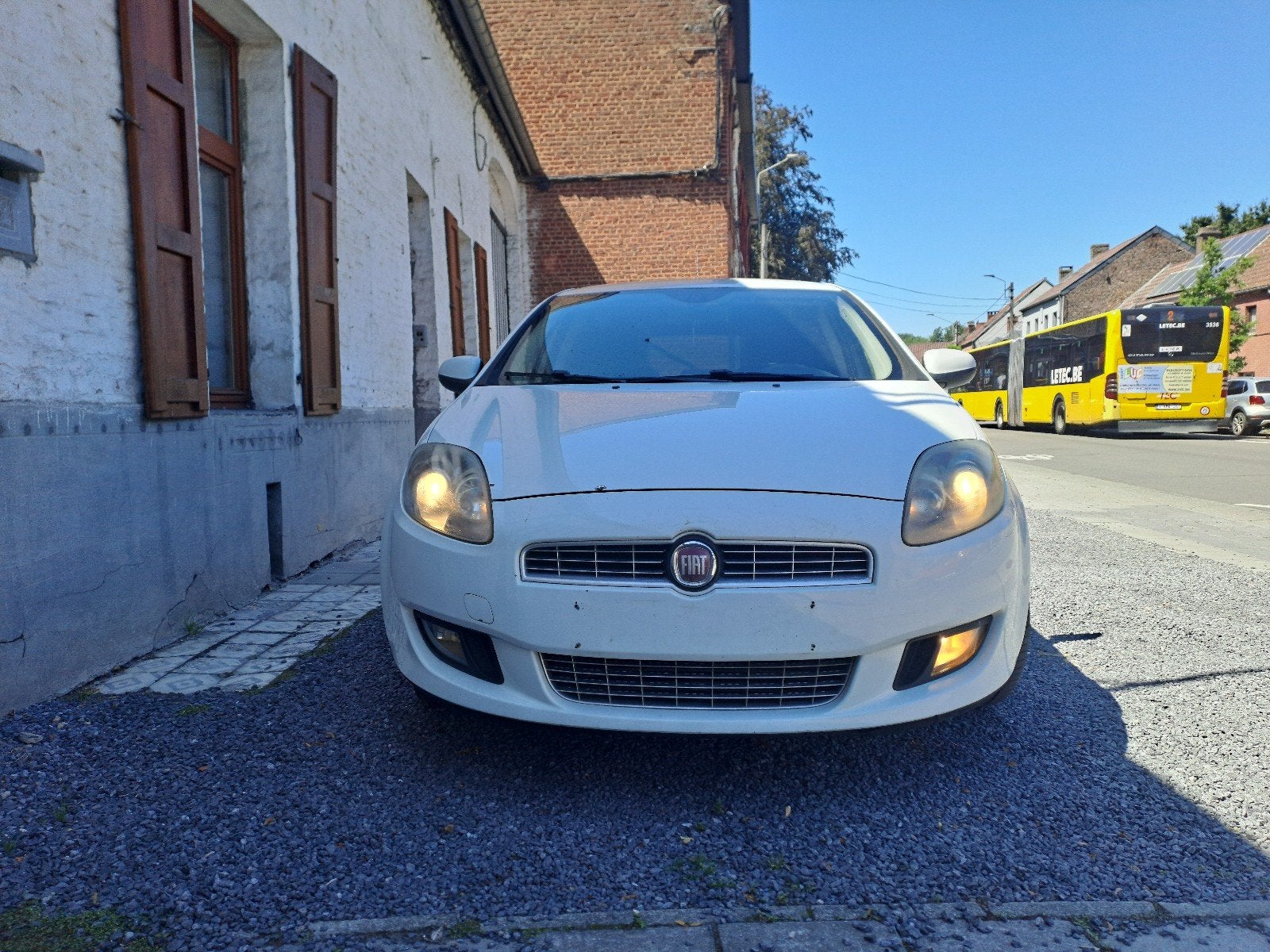 Fiat bravo 1.6jtd annee 2010 roule très bien, Autos, Fiat, Achat, Boîte manuelle, Noir, 5 portes