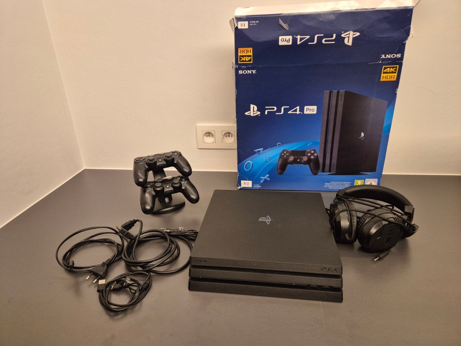 Playstation 4 Pro 1tb, Games en Spelcomputers, Ophalen