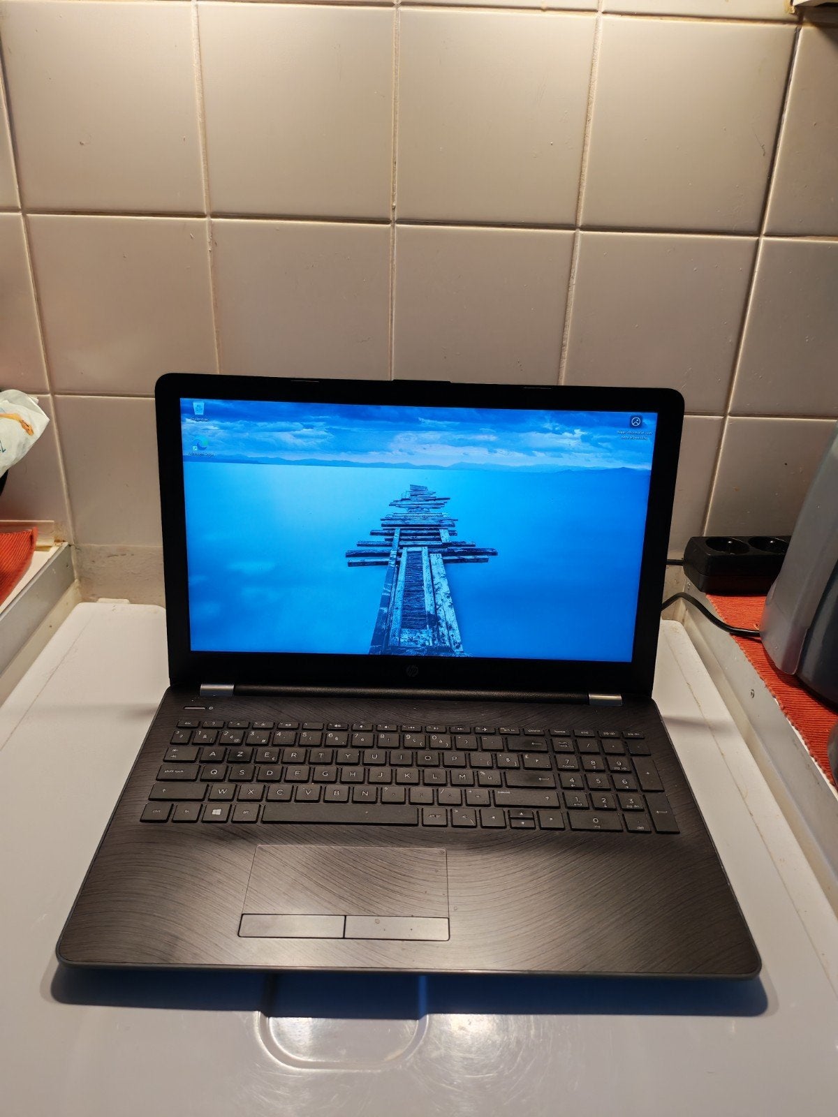 Ordinateur portable HP 15-bw0xx 15,6 pouces, Enlèvement ou Envoi, AMD A9-9420 processor (3.0 GHz,, SSD, Azerty