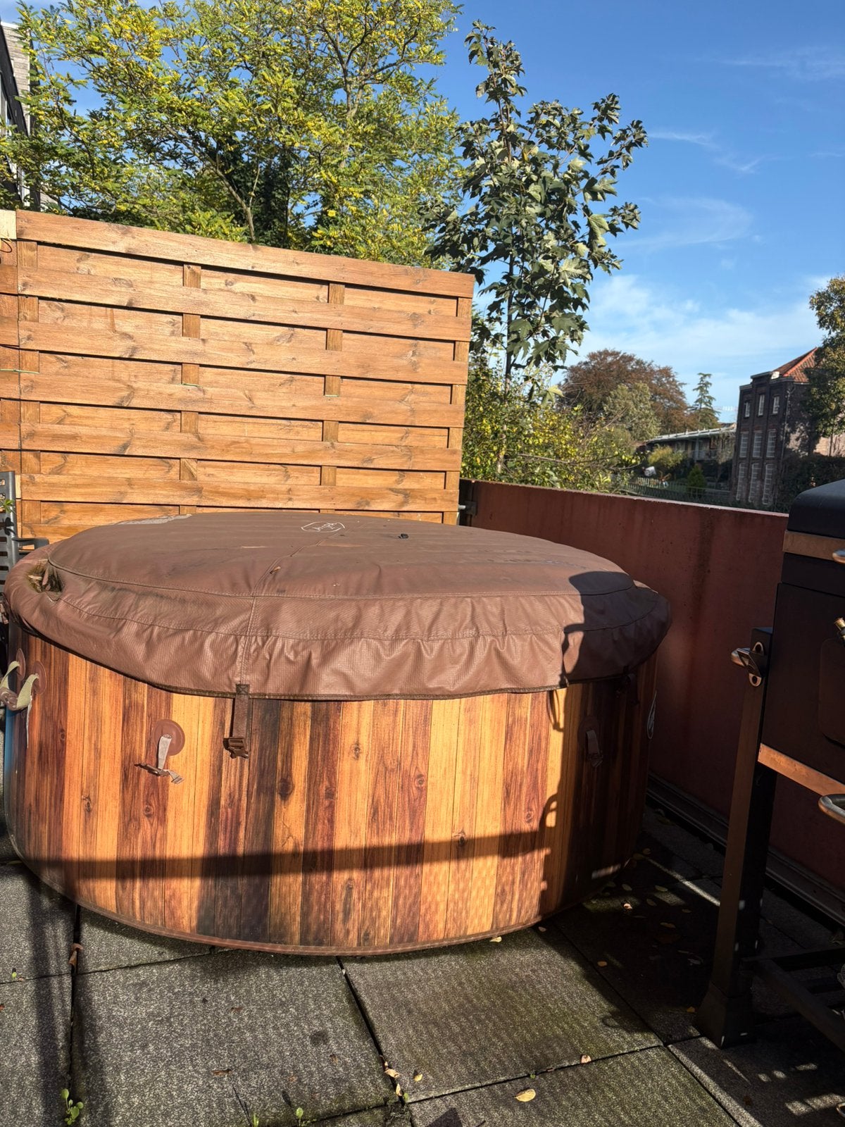 Jacuzzi, Ophalen, Zo goed als nieuw